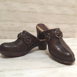 Frye Cheryl Triple Ring Slip-On Brown Mules 8.5